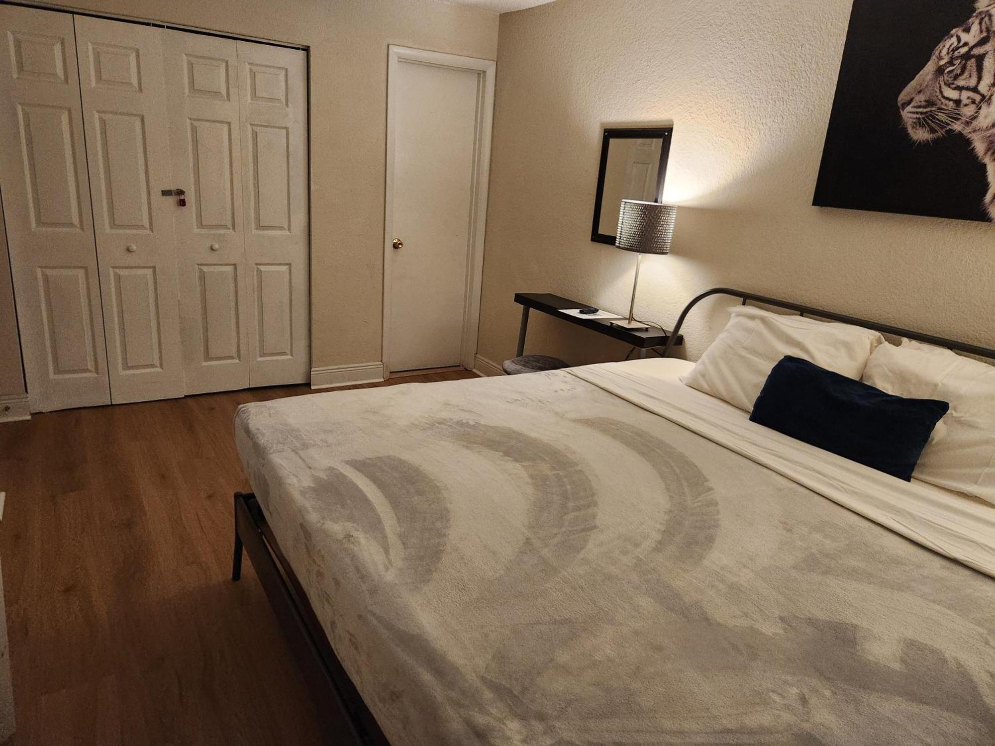 Centauri Vacation Rentals Beautiful 2-Bedroom Condo, Near All Orlando Attractions, Free Parking & Wi-Fi, King Bed, #1 Exteriér fotografie
